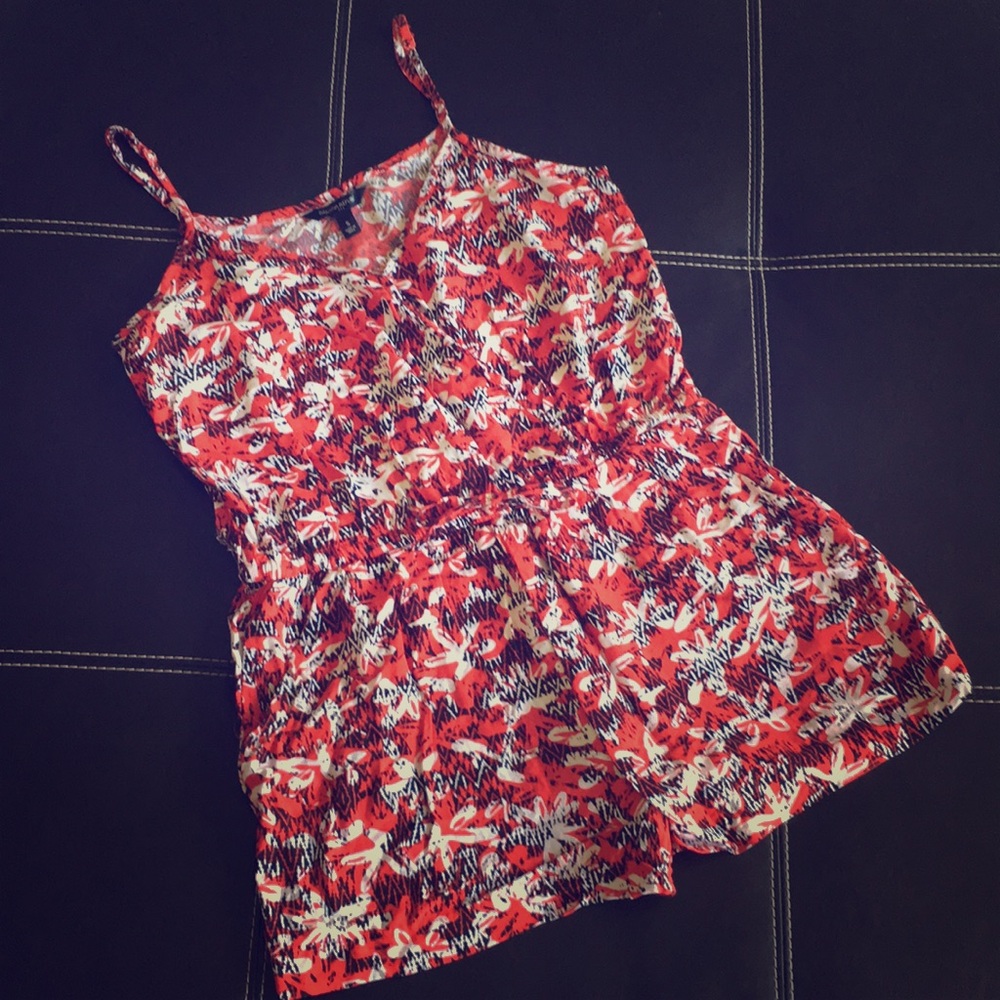 NWOT Cute Adjustable Strap Patterned Romper